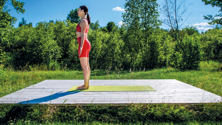 A 10-Minute Yoga Flow To Build Full-Body Strength & Flexibility