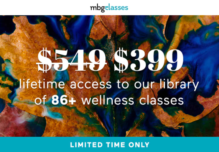 Abstract background with $399 deal for mbg's library of 86+ wellness classess Abstract background with $399 deal for mbg's library of 86+ wellness classess