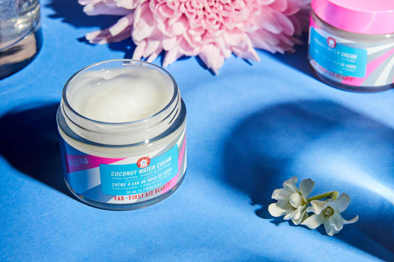 Hello FAB Coconut Water Cream Hello FAB Coconut Water Cream