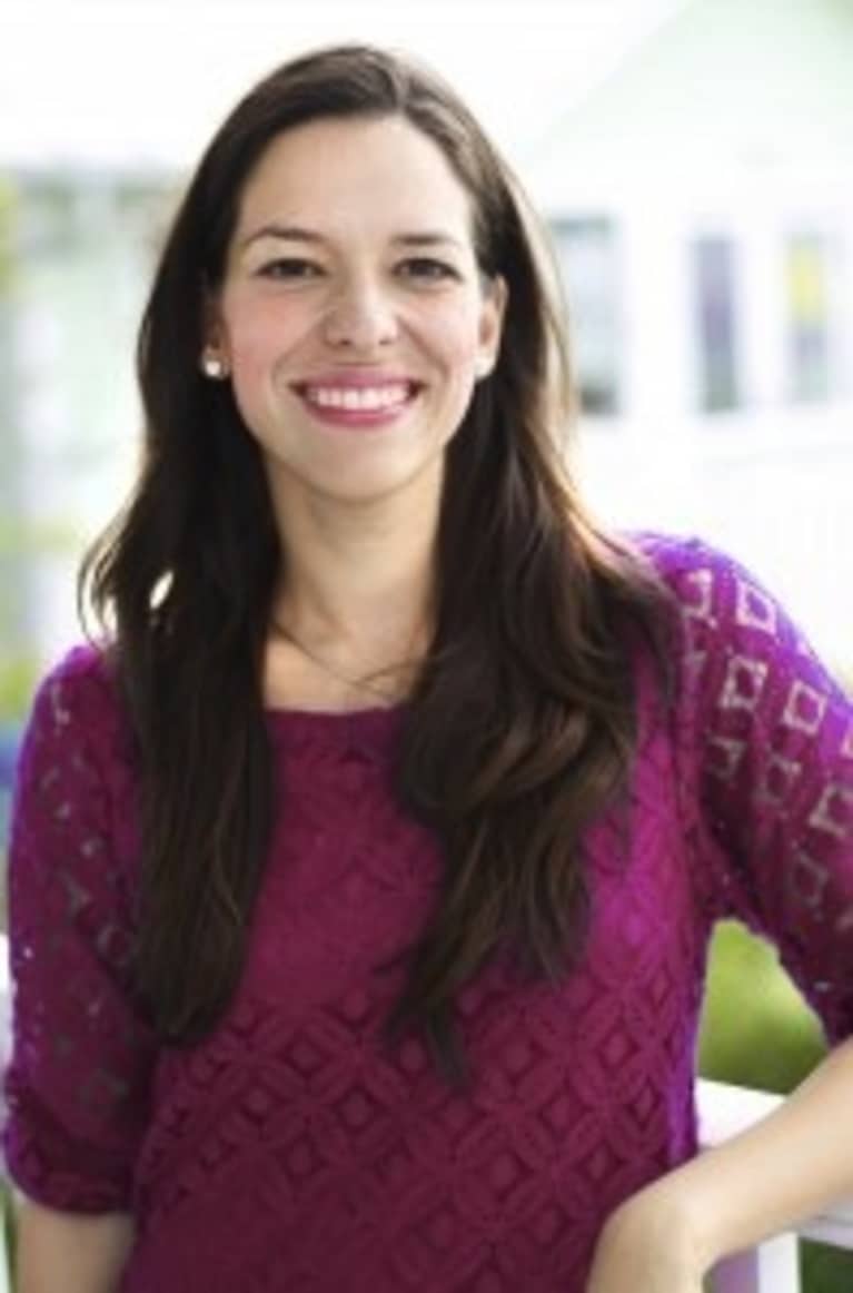 Dr. Alejandra Carrasco Dr. Alejandra Carrasco