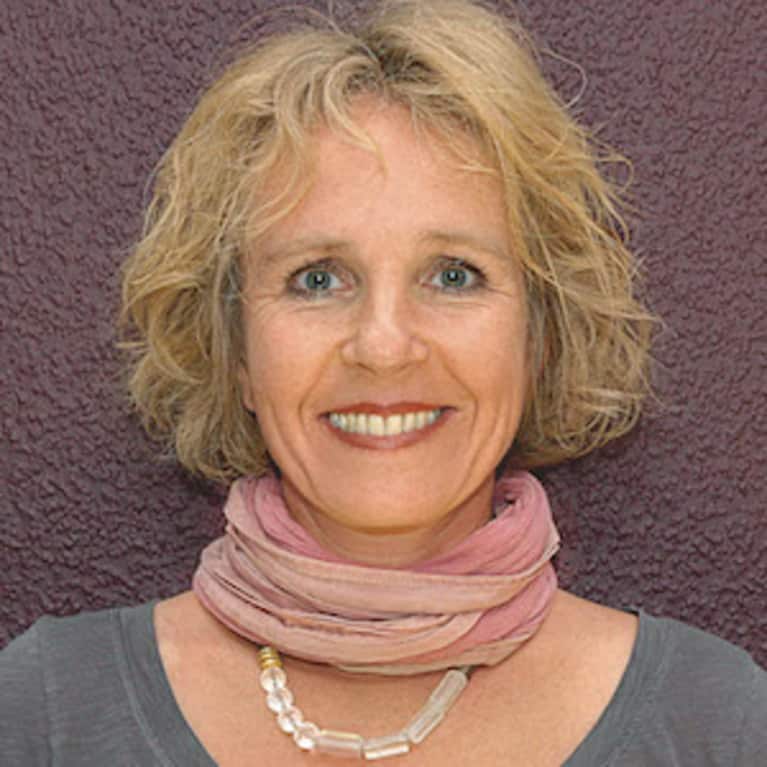 Aruna M. Siewert Aruna M. Siewert